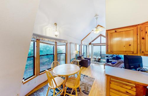 Brookings House | Cabin in the Clouds