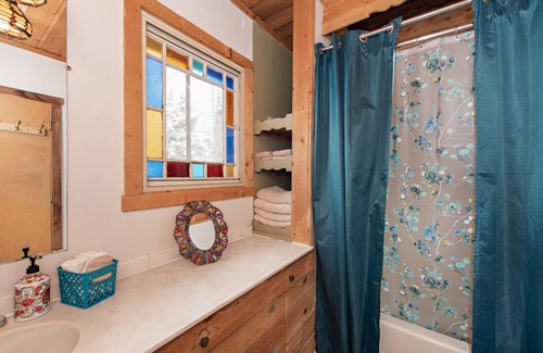 Glenwood Springs Cabin | CABIN IN THE MOUNTAINS