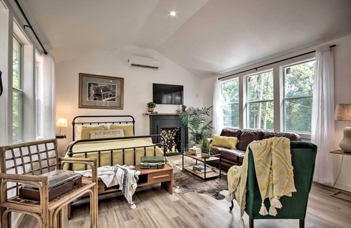 Milledgeville Cabin | Cabin in the Woods w/ Fire Pit & EV Charger!