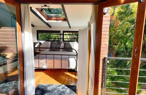 Scott Estate House | Cabin in the woods
