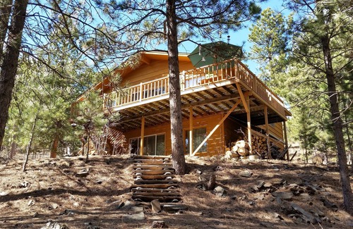 Rapid City Cabin | Cabin nestled in the Pines near Lake Pactola! ATV trails! Mt Rushmore! WI-FI