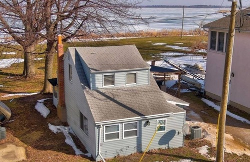 Unionville Cabin | Cabin on Fish Point, Unionville Boating, Fishing, Hiking, Hunting, Relaxation