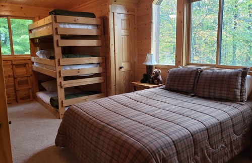 Stone Lake Cabin | Cabin on Ham Lake with canoe, Kayaks, and Paddle-boards
