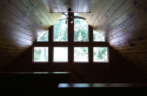 Marshall Cabin | Cabin on Ridge Top, Awesome Views, Hot Tub & Privacy Near Hot Springs