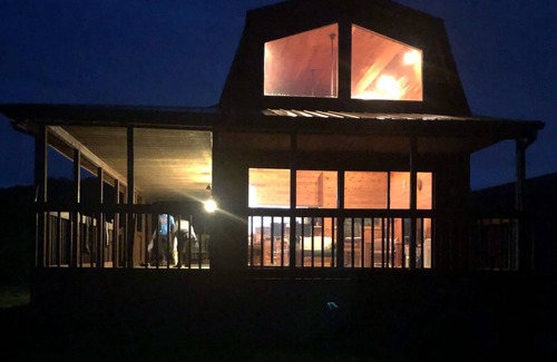 Christiana Cabin | Cabin on the Appalachian