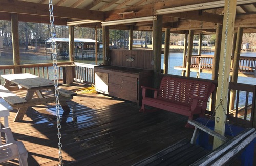 Negreet Cabin | Cabin on the Lake - Private launch and boat house - Recently Updated!