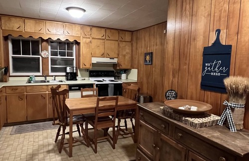 Micaville Other | Cabin on the River, Fire Pit, Grill, Great Wi-Fi, Private, Swimming, Mtn Vistas