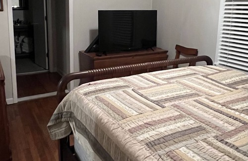 Micaville Other | Cabin on the River, Fire Pit, Grill, Great Wi-Fi, Private, Swimming, Mtn Vistas