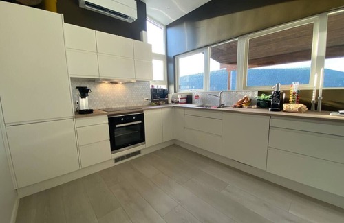 Frogn Cottage | Cabin Oslofjord -Sleeps14-SeaView-FamilyFriendly