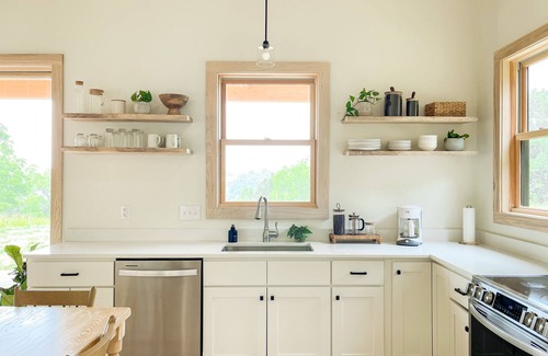 Lexington Cabin | Cabin Retreat at Stillhouse Farm NEW