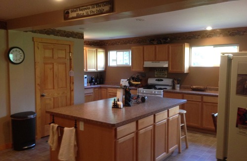 Stone Lake Cabin | Cabin Retreat On Big Sissabagama Lake