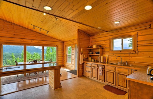 Sutton Cabin | Cabin w/Glacier Views: Walk to Matanuska River!