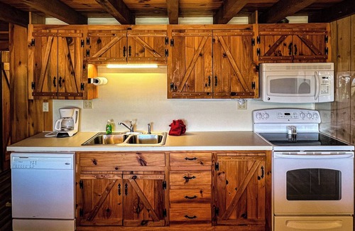 Mouth of Wilson Cabin | Cabin w/ Views/Pond/Foosball Table by Camp Cheerio