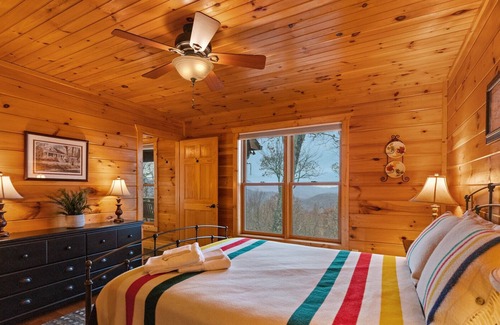 Boone Cabin | Cabin with Appalachian Mountain Views