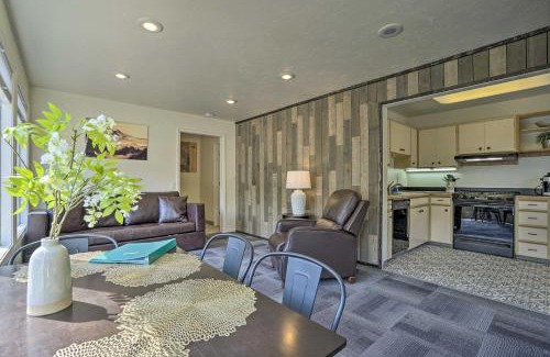 Alyeska House | Cabin with Hot Tub and Views 1 Mile to Alyeska Resort