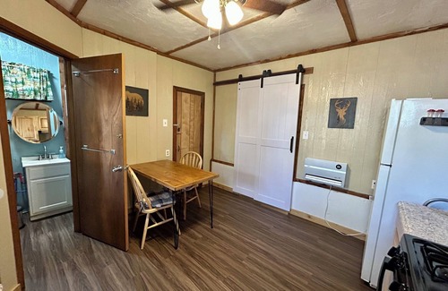 Lenox Cabin | Cabin with Pond on 6 Private Acres -1.5 miles from Montauk Park, Near Salem
