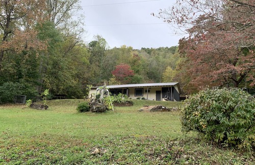 Tuckasegee Cabin | Cabin with private lake access on Cedar Cliff Lake
