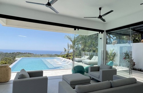 Samara Apartment | Cabina Ocean - Luxury loft overlooking the ocean and the Costa Rican jungle