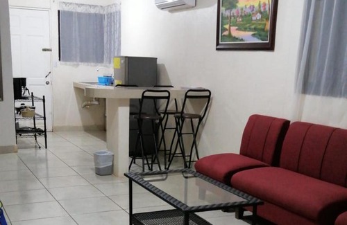 Tamarindo House | Cabinas Enjoy Tamarindo