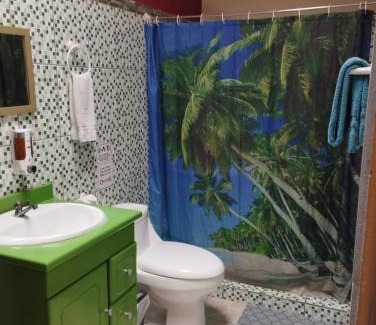 Puerto Viejo de Talamanca Hotel | Cabinas Hukats Secret Jungle
