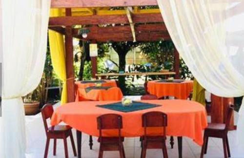 Cahuita Hotel | Cabinas Palmer