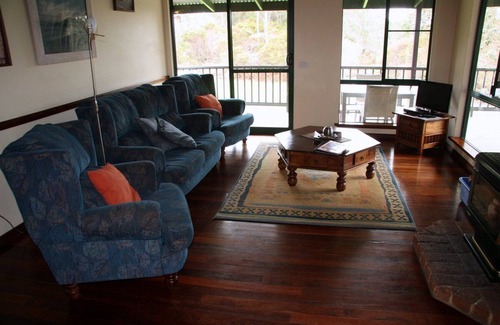 North Walpole Hotel | Cabins Nestled in 170 Acres of old Growth Forest Near the Valley of the Giants