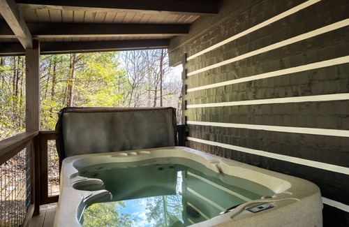 Pittman Center Cabin | Cabins that Retain the Rustic feel with the Modern Beauty of a Complete Makeover