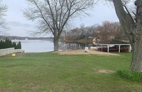 Sister Lakes House | Cable Lake Sister Lakes No Motors Sandy Bottom