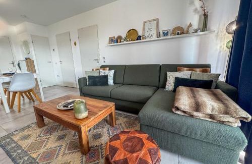 Decines-Charpieu Apartment | Cactus Groupama Stadium-LDLC Arena-Eurexpo