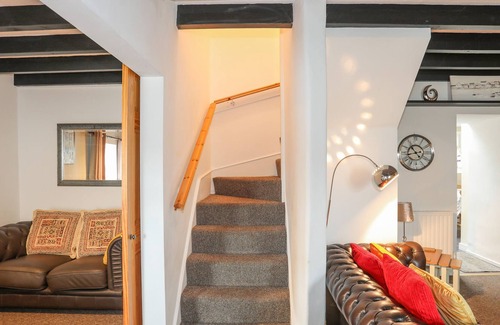 Nefyn Cottage | CAE-BERLLAN, pet friendly, character holiday cottage in Nefyn