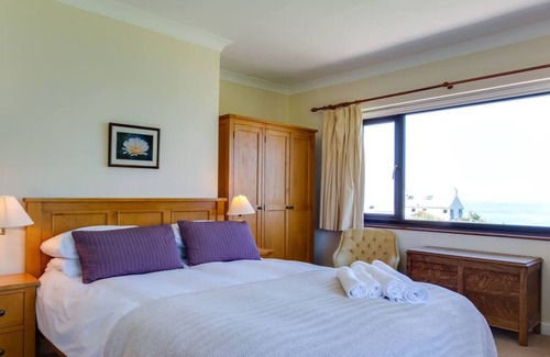 Rhossili House | Caemor in the beautiful Swansea