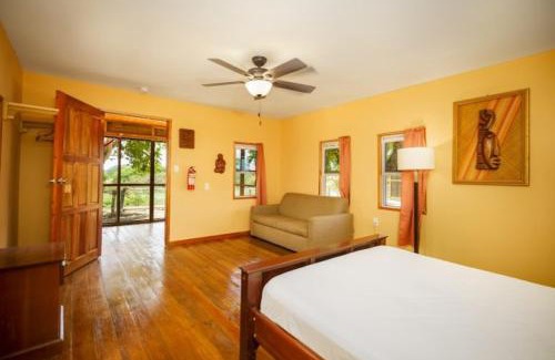 San Ignacio Hotel | Cahal Pech Cabins