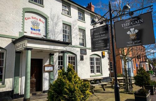 Llanfyllin Hotel | Cain Valley Hotel