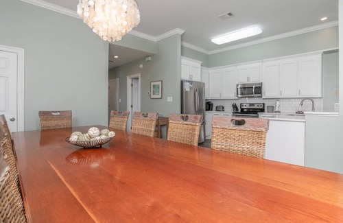 Southpointe House | Cair Paravel West, Beachfront Paradise with pool, sleeps 16