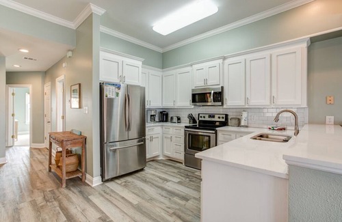 Southpointe House | Cair Paravel West, Beachfront Paradise with pool, sleeps 16