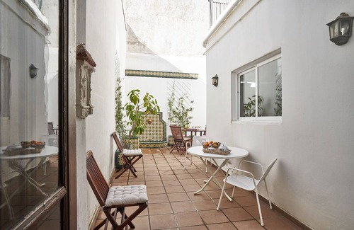 Premia de Mar House | CAL PADRI1871 - 30min to Barcelona, Groups & Families, Stylish Beach Large House