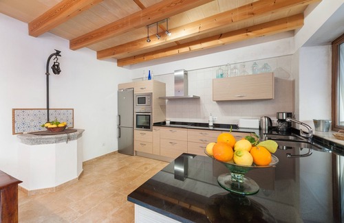Selva House | CAL TIO - Chalet with terrace in Caimari. Free WiFi