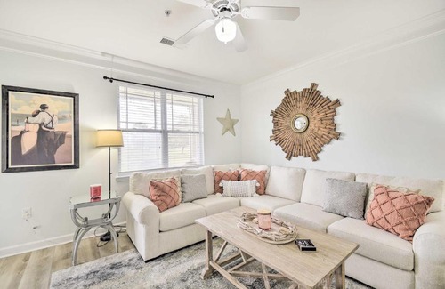 Calabash Apartment | Calabash Condo with Patio and Golf Course Views!