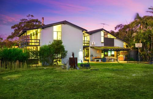 Arcadia House | Calabash Haven Farm Stay - 25 spectacular acres