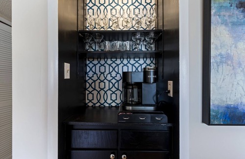 Carolina Shores Condo | Calabash Style Condo w/King Bed & Pool