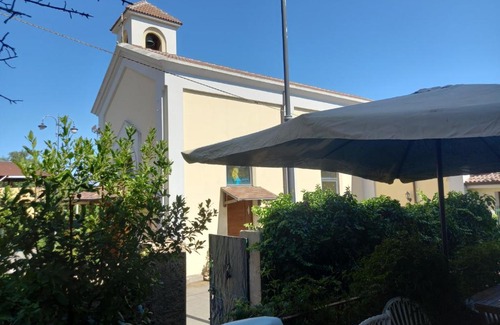 San Roberto House | Calabria collina Antico Casale con giardino bio naturale OSTELLO SELF SERVICE ATTREZZATO