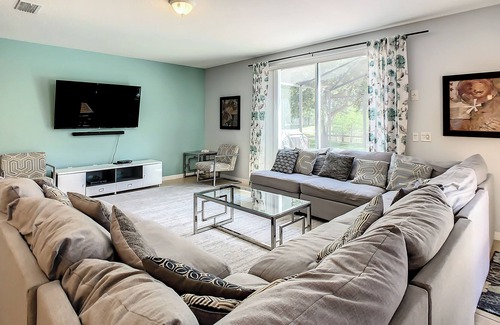 Calabria House | Calabria Villa Near Disney - Pool - Game Room