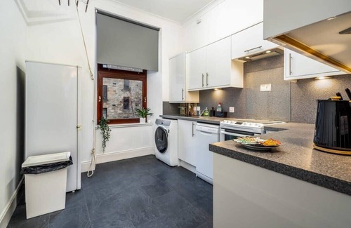 Glasgow Westend Apartment | Caledonia - Netflix - Fast Wifi - Netflix
