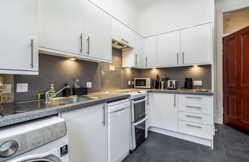 Glasgow Westend Apartment | Caledonia - Netflix - Fast Wifi - Netflix