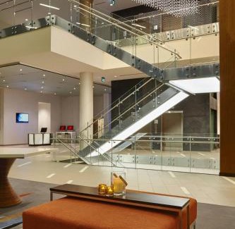 Calgary Hotel | Calgary Airport Marriott In-Terminal Hotel