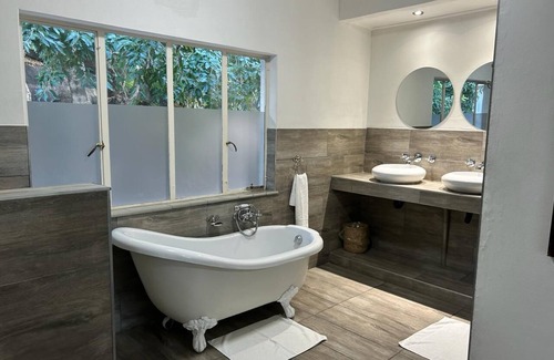 Nelspruit House | Calla Lily Boutique Guesthouse