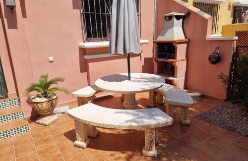 Roda House | Calle Carlos Primero, Roda