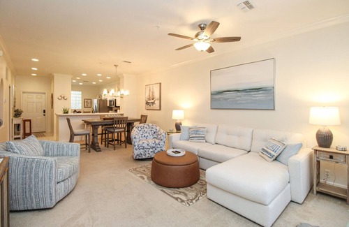 Rural Estates Condo | CALLING ALL GOLF ENTHUSIASTS! 2BR+Den 2BA Condo w/Golf Course & Water View