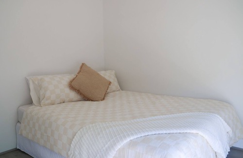 Coolbellup House | Calm and Comfortable Home | Close to Fremantle