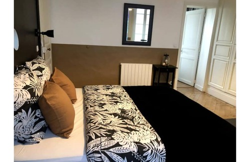 Bayeux Apartment | Calm & comfort in the city center + private parking